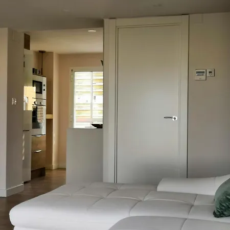 Apartamento La Parada De La Estacion Con Parking