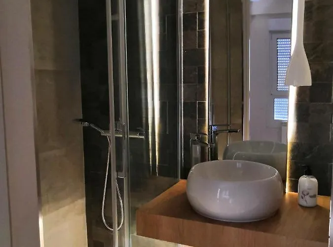 La Parada De La Estacion Con Parking Apartman