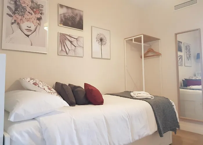 La Parada De La Estacion Con Parking Apartman *